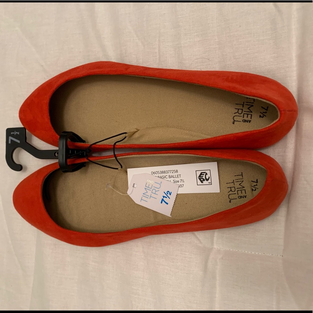 TIME&TRU Basic Ballet Flat - Picture 2 of 4